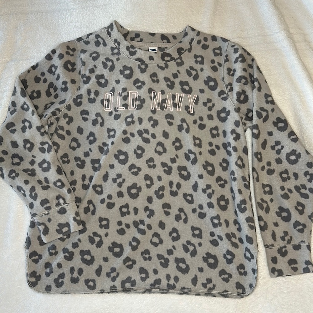🩶OLD NAVY Women’s Cheetah print Sweater Small